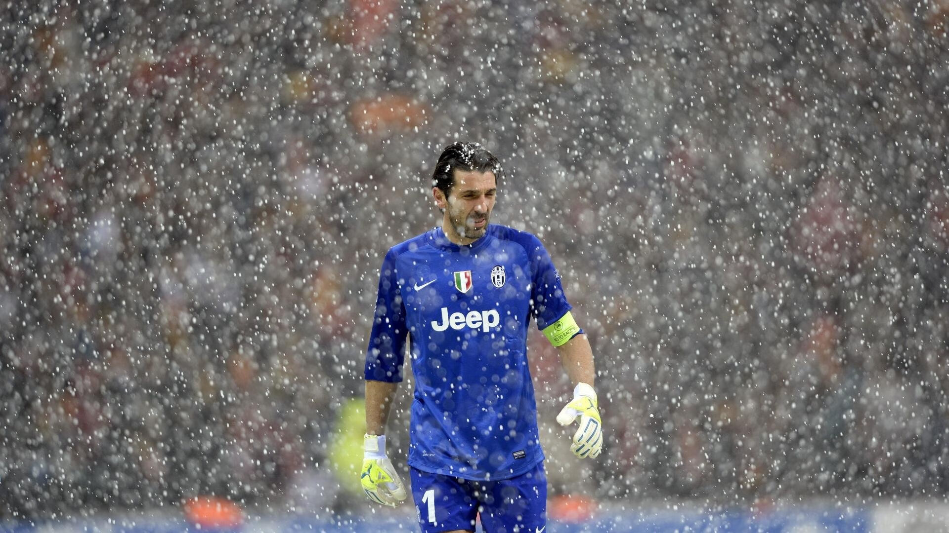 开云体育官方网站登陆-中国足球产业积极布局低碳绿色发展，打造“绿茵行业”新标杆，足球产业规模